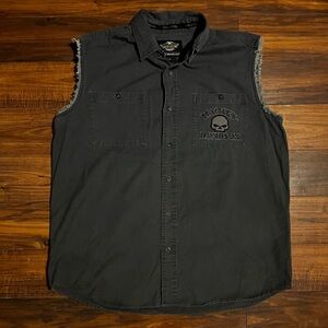 Men's Harley Davidson sleeveless dark gray button up size xl